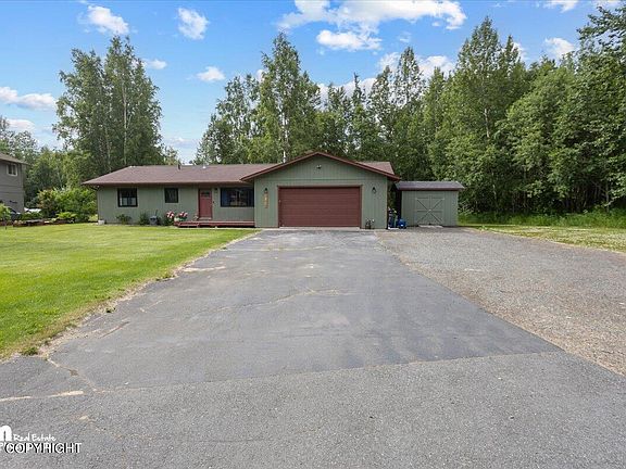 2nd image of 21428 Baron Dr