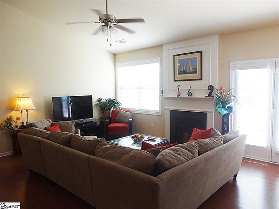 5th image of 54 Copperdale Dr
