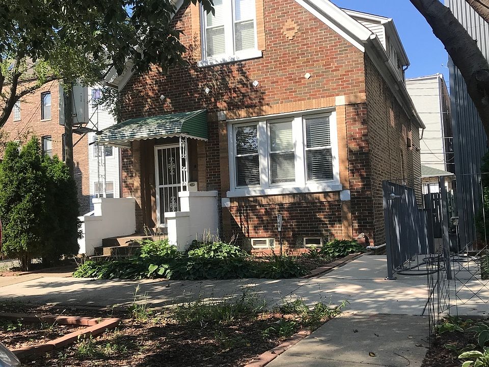 1st image of 2140 N Claremont Ave
