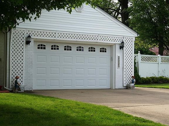 5th image of 3429 Westfield Ct