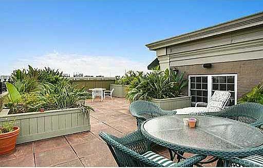 4th image of 1750 Saint Charles Ave #Penthouse