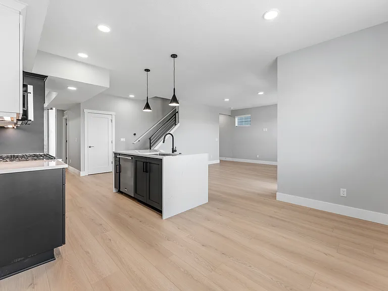 16457 NW Liberty St #1 — Photo 10