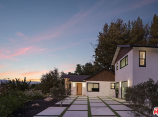 9425 Gierson Ave, Chatsworth, CA 91311