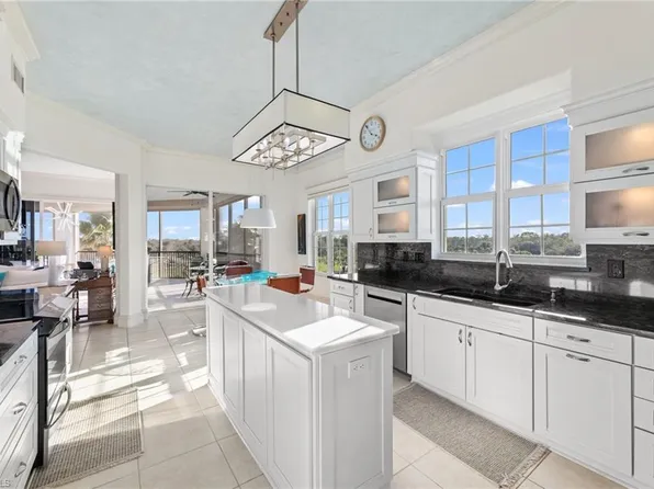 560 El Camino Real #1405, NAPLES, FL 34119