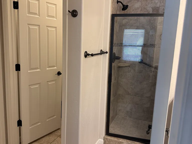 Silverado Dr — Photo 12
