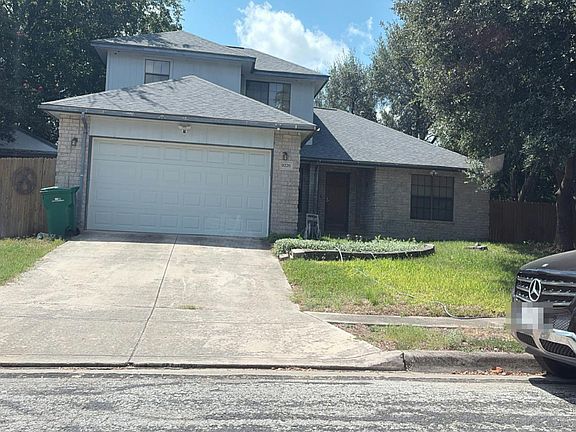 3rd image of 9226 Shadow Lawn Cir