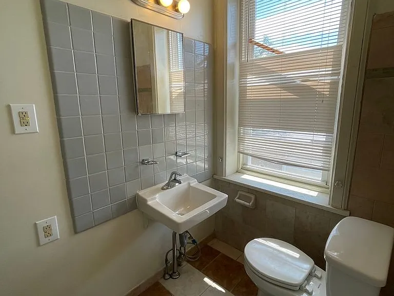 2641 E Clearfield St — Photo 13