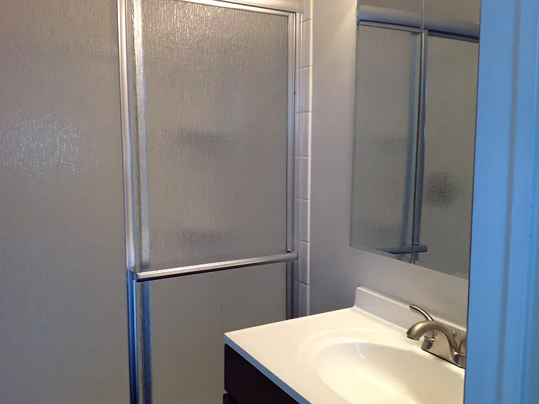 845 S Corona St — Photo 17