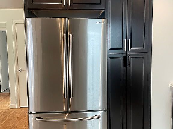 4th image of 29 Lupine Ave APT C