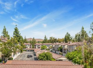 631 Oak Run Trl UNIT 404, Oak Park, CA 91377