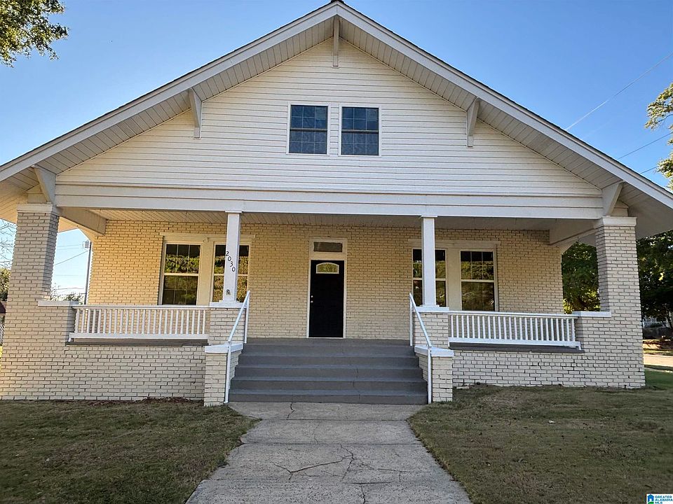 1st image of 2030 Leighton Ave