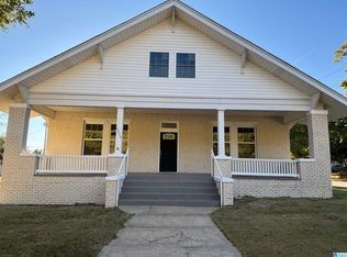 2030 Leighton Ave, Anniston, AL 36207