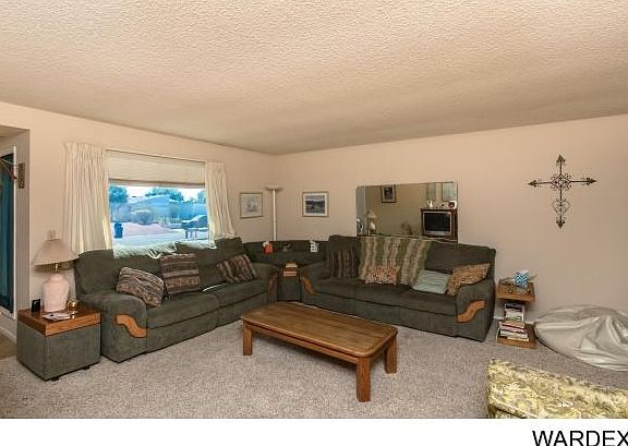 5th image of 975 Citrus St