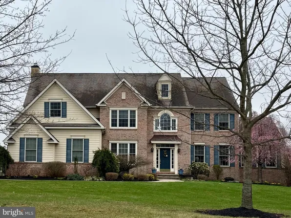 930 Ashbourne Way, Schwenksville, PA 19473