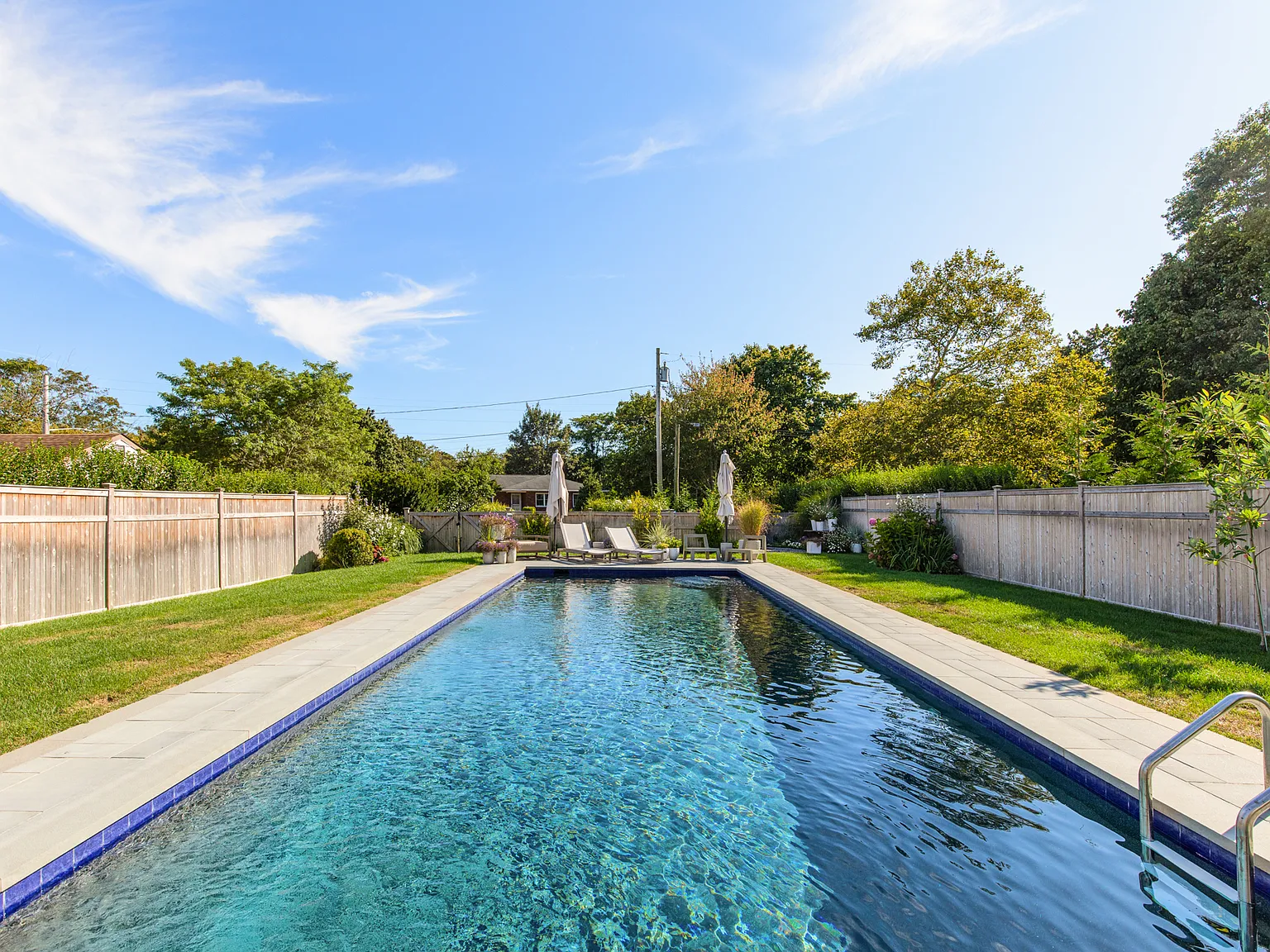 Southampton house with 45 foot long Pool — Photo 4