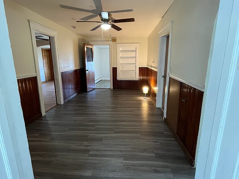 9 Division St #1R — Photo 3