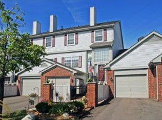 49525 Pointe Xing, Plymouth, MI 48170