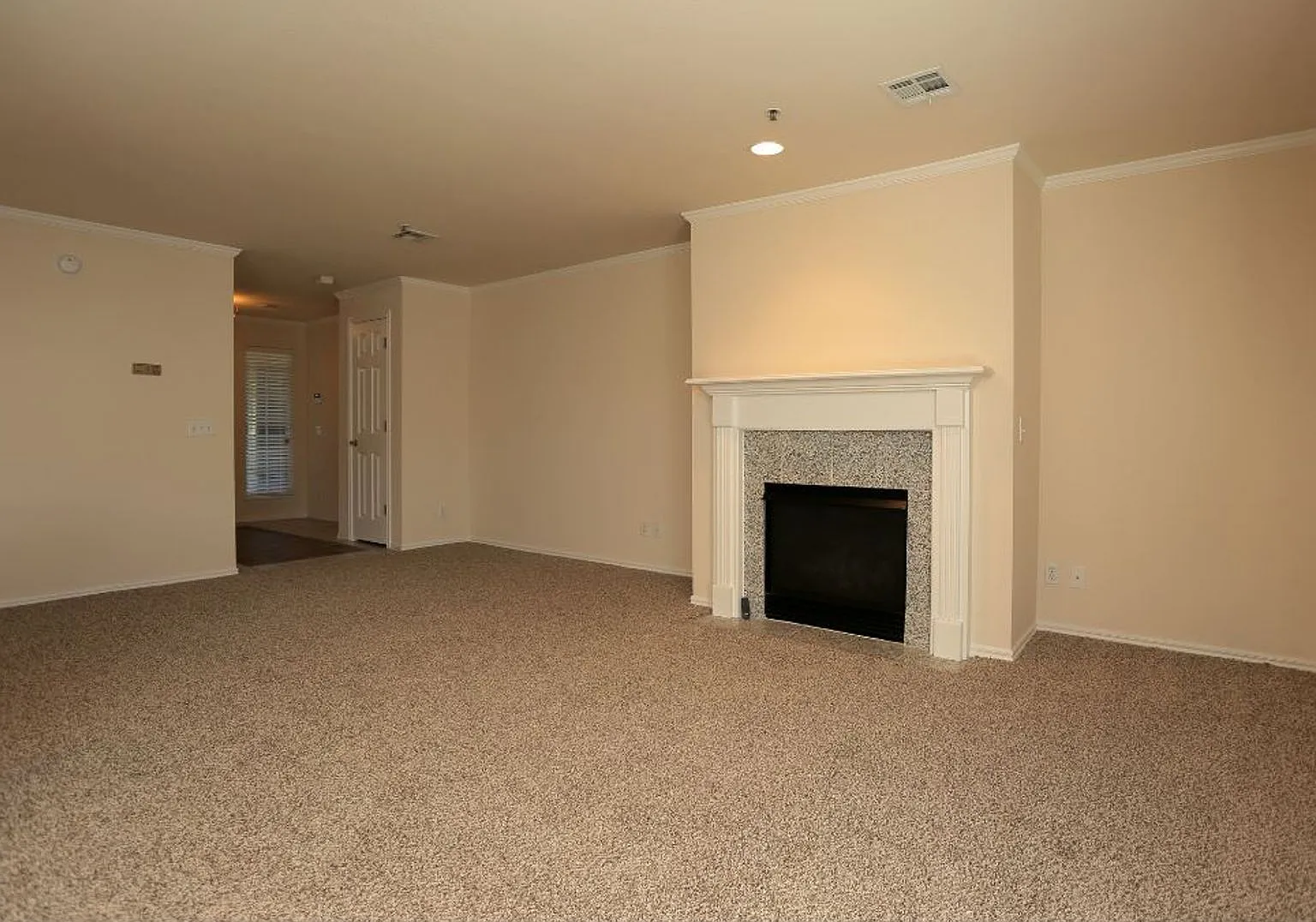The Chesterfield - Now Offering $300 Off Move-In Costs! *1 Bedroom Units Only* — Photo 4