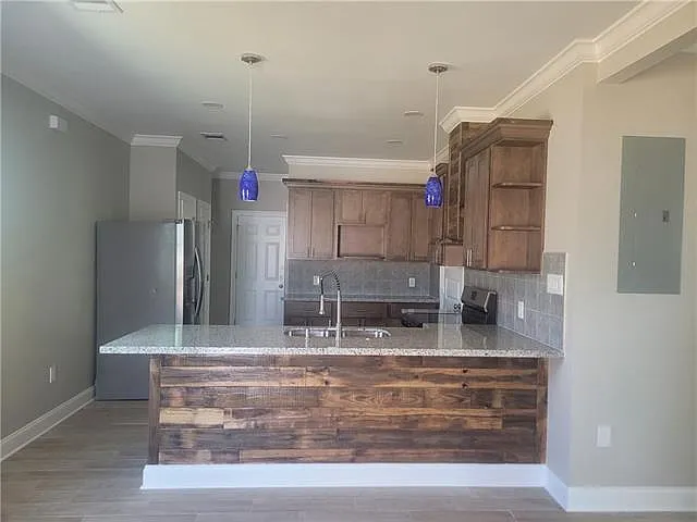3711 Tournefort St — Photo 10