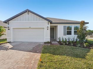 1200 Pampus Dr, Daytona Beach, FL 32124