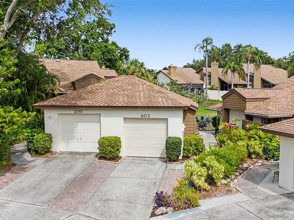 1st image of 207 LIGHTHOUSE COURT