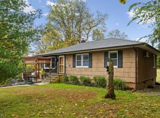 75 Robbins Rd, Branchburg, NJ 08876