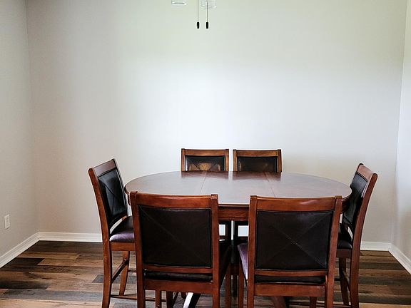 separate dining room