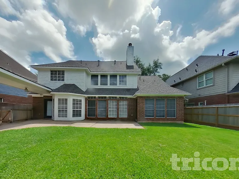 1507 Moon Shadow Ct — Photo 18