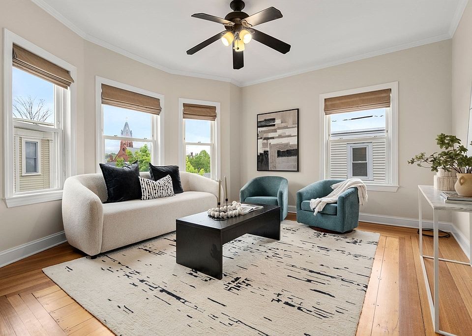 1st image of 14 Linden St APT 7
