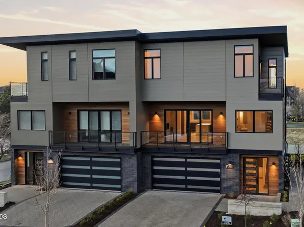 210 SW Log Ct, Bend, OR 97702