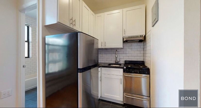 1st image of 309 E 90th St APT 10A