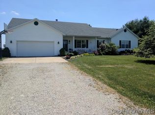 24733 Brookwood Hills Rd, Athens, IL 62613