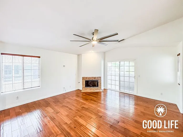 4313 Cleveland Ave — Photo 10