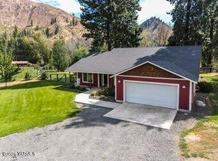 121 Rattlesnake Ln, Naches, WA 98937