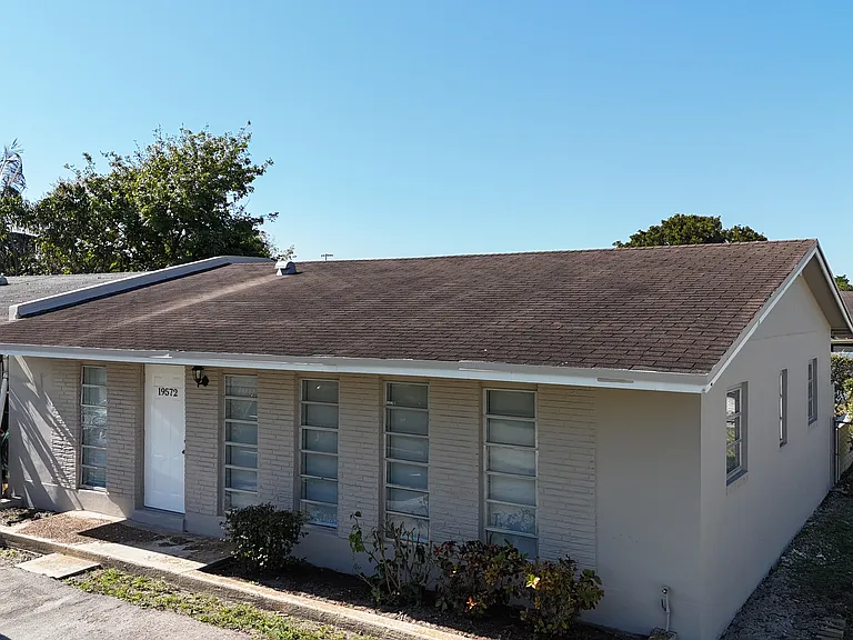 19572 NW 29th Pl — Photo 1