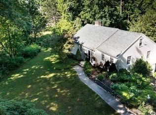 4 Cyr Cir, Andover, MA 01810