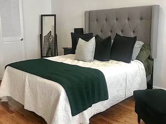 3rd image of 172 E 92nd St APT 4d