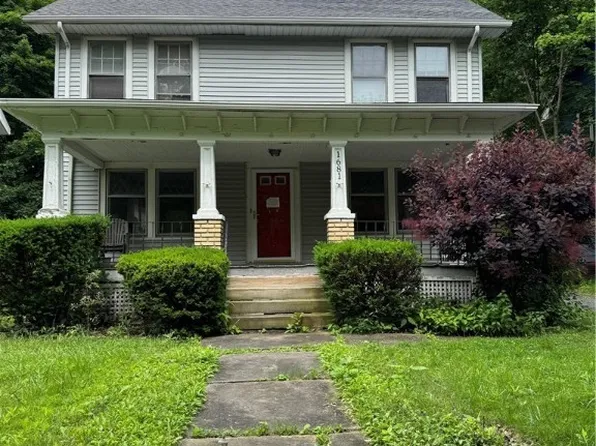 1681 Cumberland Rd, Cleveland Heights, OH 44118