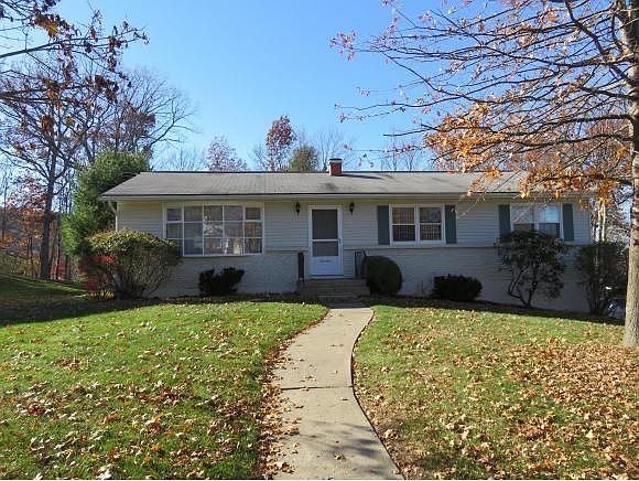 For Sale: 14 Elmwood Dr, Apalachin, NY 13732
