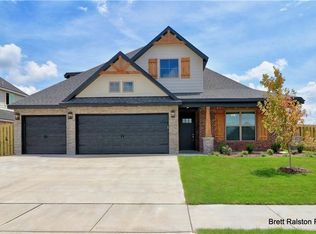 1100 Longbourn, Centerton, AR 72719