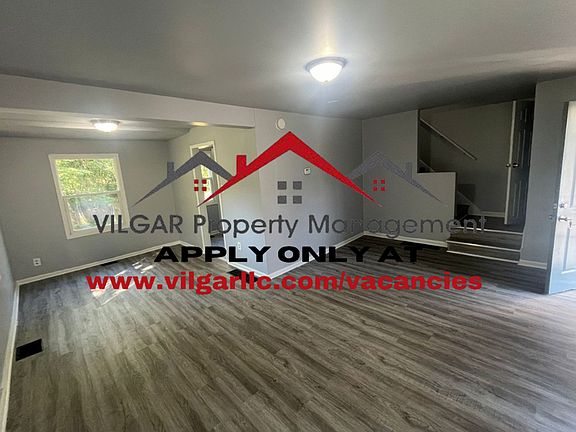 5th image of 3518-20 E 9th Ave #3518