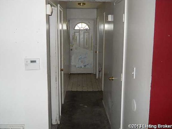 2nd image of 4724 Fegenbush Ln