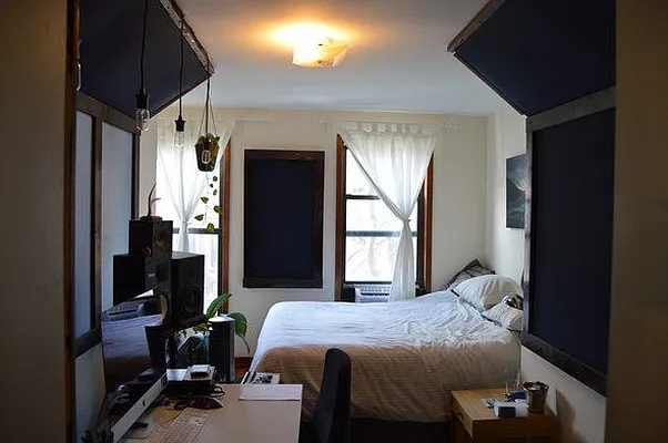 Rented by Bold New York | media 24