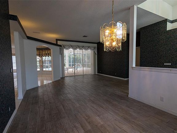 4th image of 2268 Prince Charles Ct