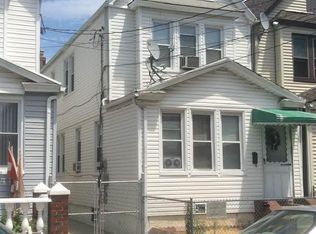 10433 116th St, South Richmond Hill, NY 11419