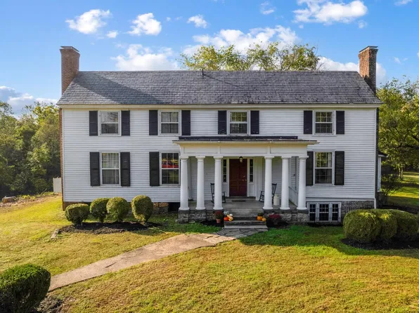 831 Cook Ave, Brookneal, VA 24528