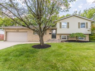 926 Taylorsview Dr, Vandalia, OH 45377