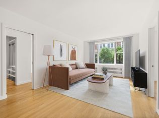 225 E 76th St APT 3C, Manhattan, NY 10021