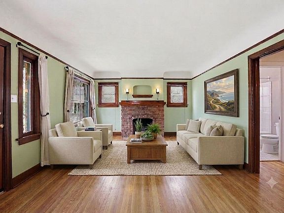 5th image of 1216 E 19th Ave