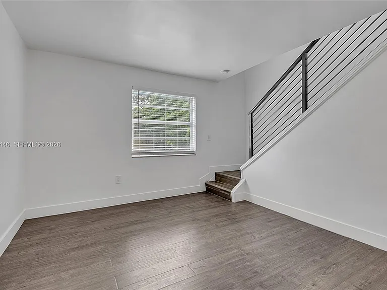 1114 S Douglas Rd #4 — Photo 13